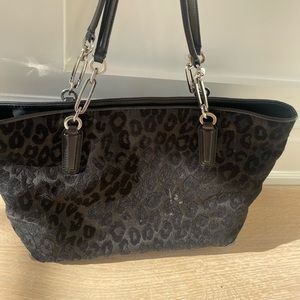 Coach shoulder bag